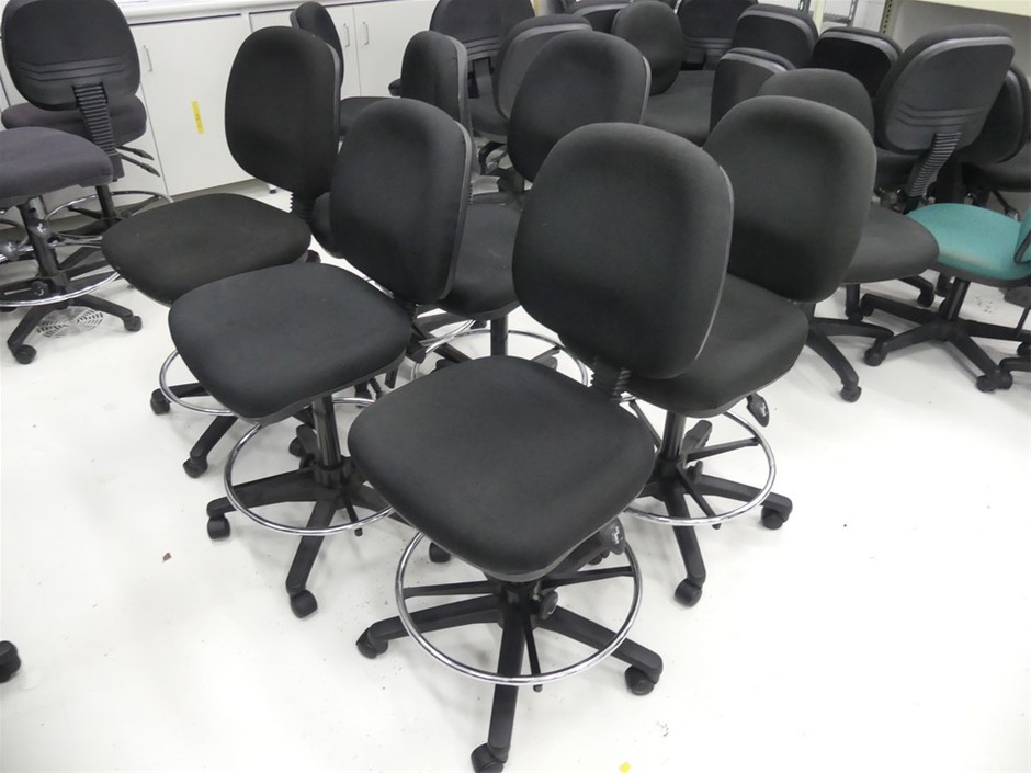 6 x Gas Lift Chairs Auction (01865053111) Grays Australia