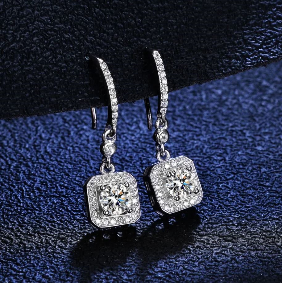 Orecchini Borchie Moissanite Argento 925 Orecchini Borchie In Moissanite Da 1 Ct Totali, Argento 925, Vite Posteriore, Certificati GRA, Taglio Rotondo 5mm Orecchini Vite Schiena Moissanite Lab-created - Foto 8