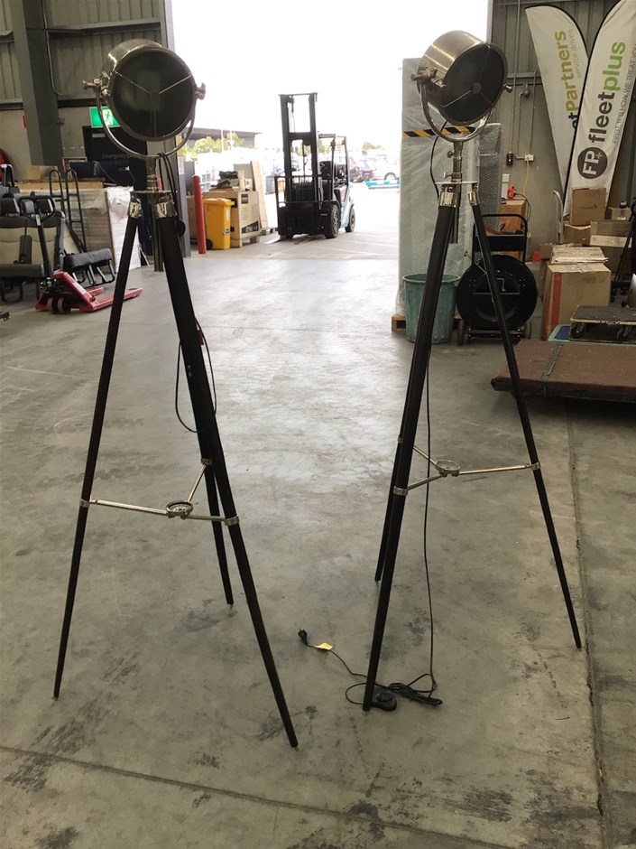 2 x Compass Themed Adjustable Lamps Auction (0017-3026034) | Grays ...