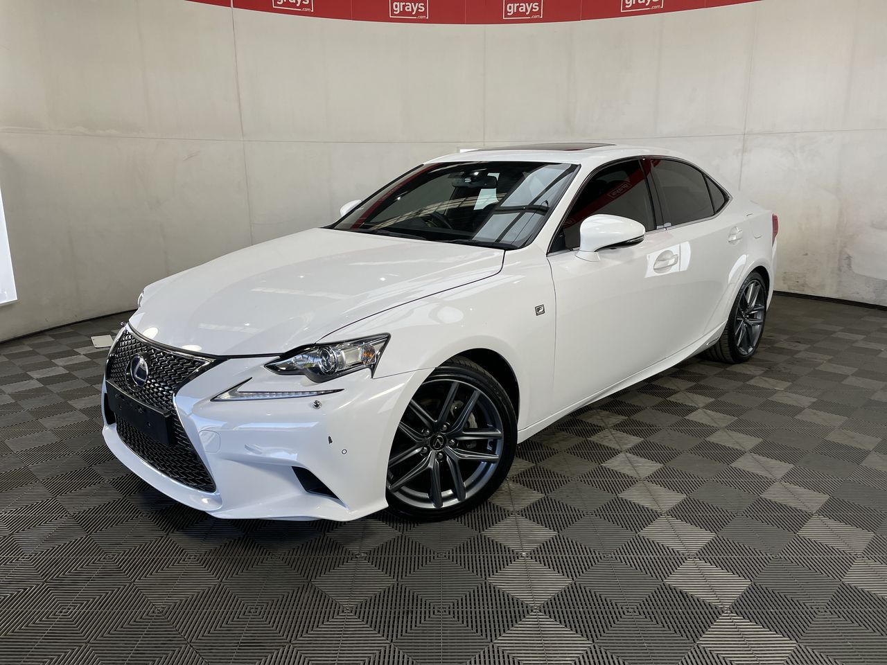 2014 Lexus IS IS300h F SPORT AVE30R CVT Sedan