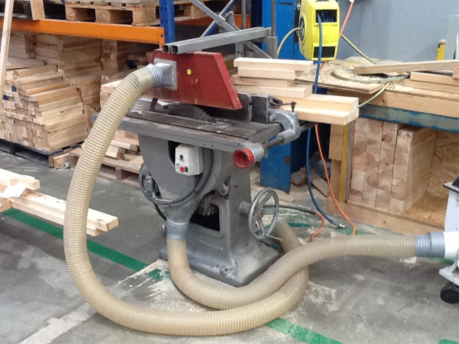 Rip Saw with Extractor Fan Auction (0118-3026306) | Grays Australia