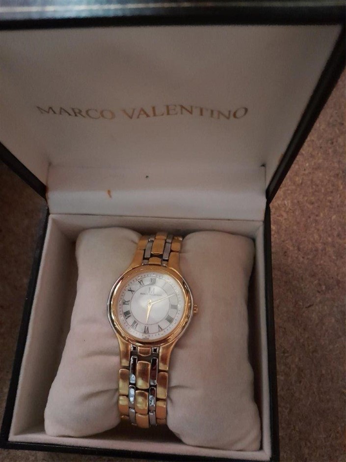 Entire contents of overdue storage including Auction (00013026409