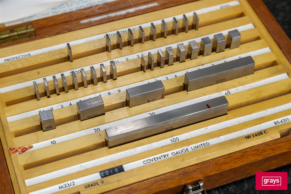 Matrix Complete Set of Metric Slip Gauges in Timber Case Auction (0403