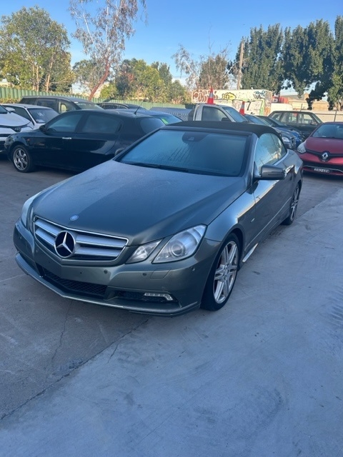 2010 Mercedes Benz E250 CGI BlueEFF. Avantgarde Auto