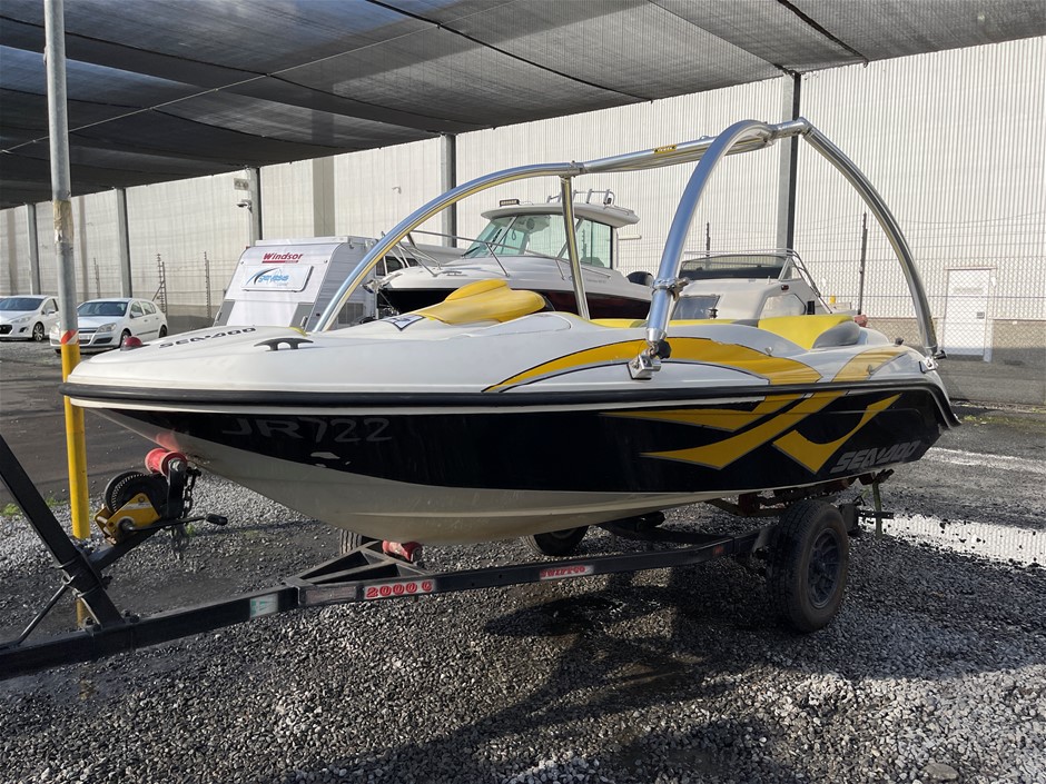 SEADOO BOMBARDIER JET BOAT 