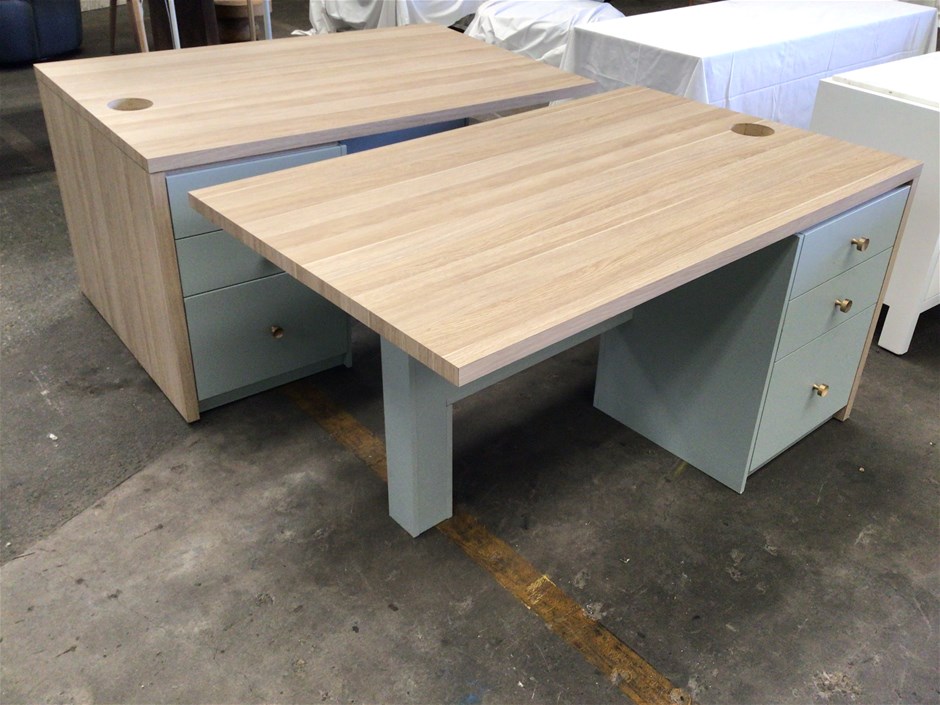 2 x Office Desks Auction (00247047813) Grays Australia