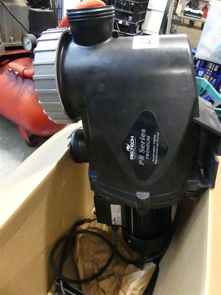 RELTECH PR Series Premium Pool pump Auction (09075054034) Grays