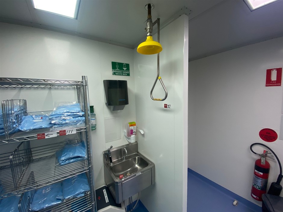 Emergency Shower/Hand Basin Auction (0211-7047378) | Grays Australia