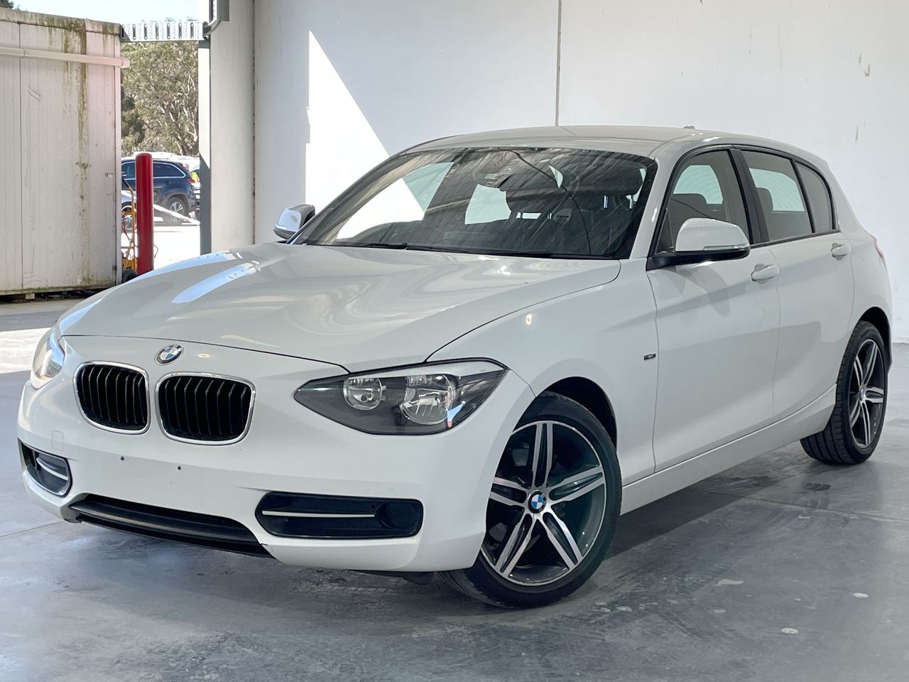 2012 BMW 1 Series 116i F20 Manual Hatchback