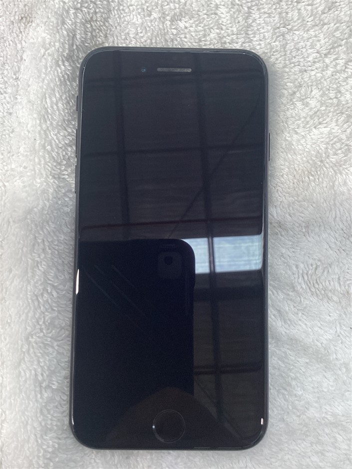 "No Reserve" Phone - Liquidation Sale