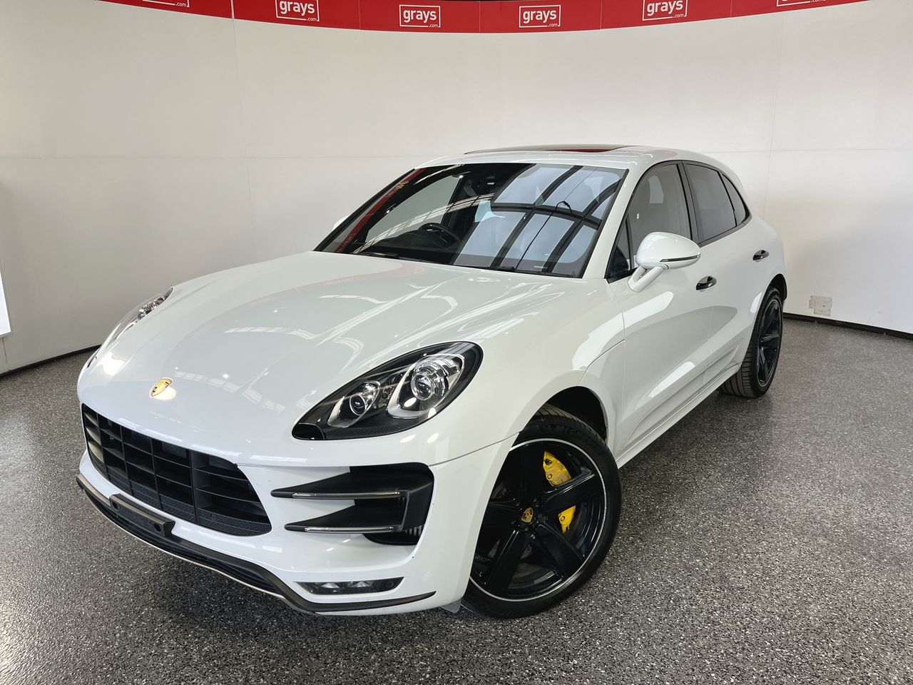 2017 Porsche MACAN TURBO PERFORMANCE 95B Automatic Wagon