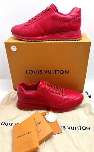 Louis Vuitton Supreme Run Away