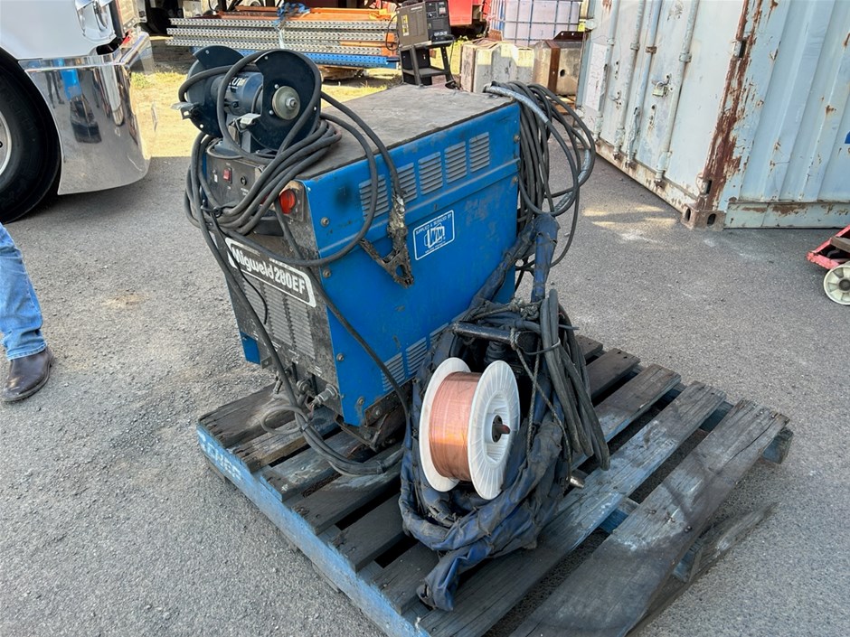 No Reserve Pallet Racking & Workshop Equipment