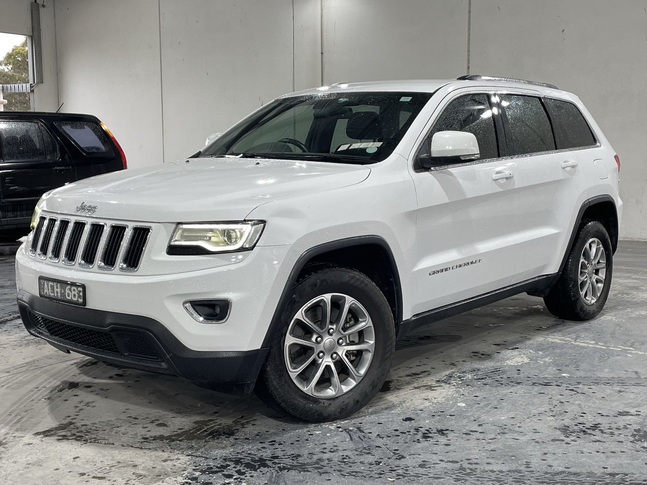 2014 Jeep Grand Cherokee Laredo (4x4) WK Automatic - 8 Speed Wagon ...