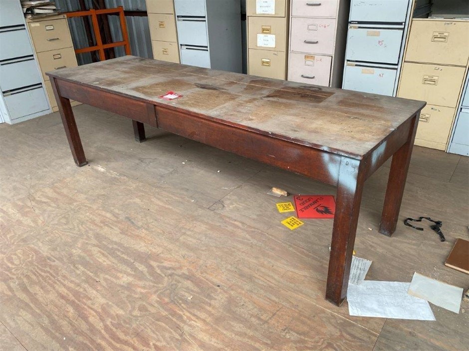 Timber table Auction (0187-5054239) | Grays Australia