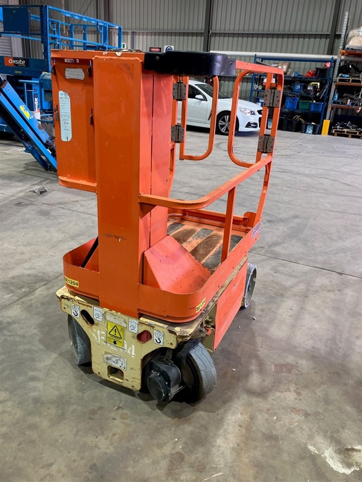2013 JLG 1230ES Personnel Lift 12ft (3.7m) (Wingfield) Auction (0001