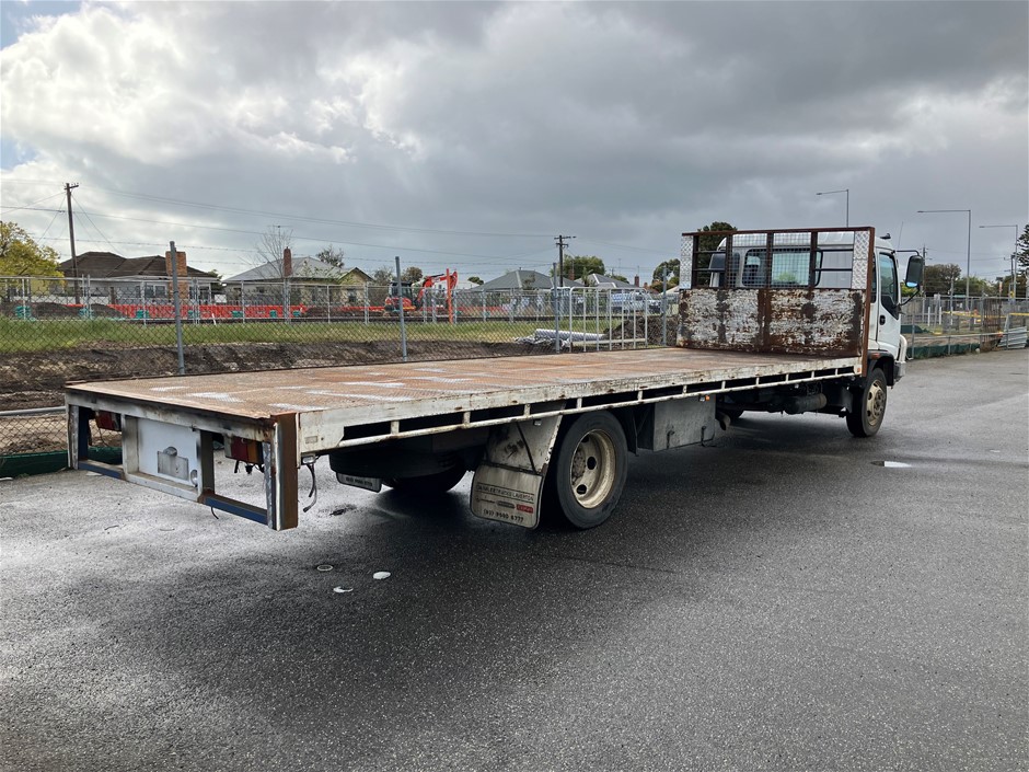 1997 Isuzu FSR700 4 x 2 Tray Body Truck Auction (0002-3027102) | Grays ...