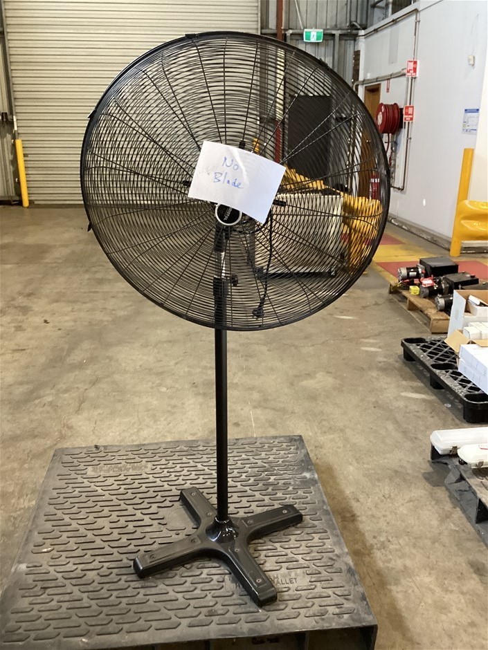 Bristol Pedestal Fan & Assorted Office Stationery Trays Auction (0073