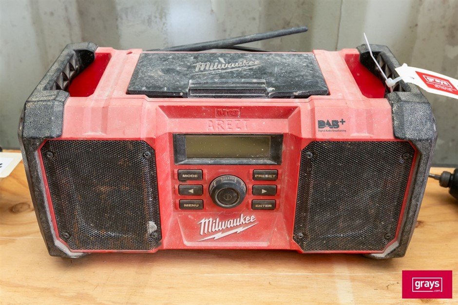 Milwaukee M18 JSRDAB+ Blue Tooth/ Radio/ Charger Unit Auction (0073