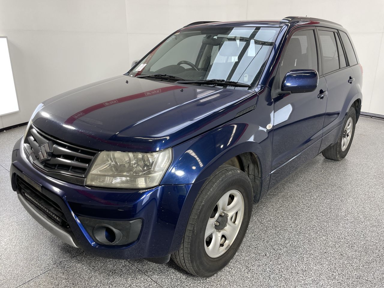 2013 Suzuki Grand Vitara URBAN RWD JT Manual Wagon Auction (0001