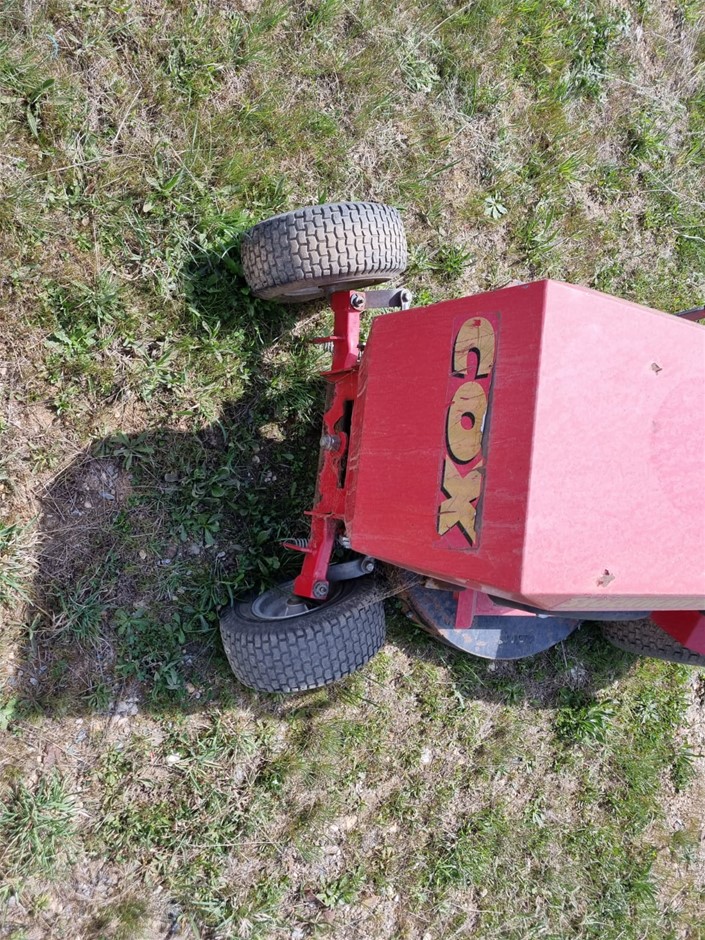 Cox Stockman Ride on Lawn Mower Auction 0004 5054659 Grays