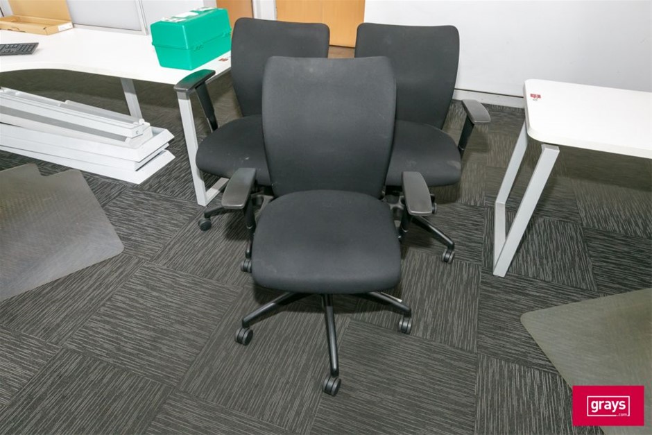 Qty 3 x Diami Aust. Gas Lift Office Chairs Auction (21155054314