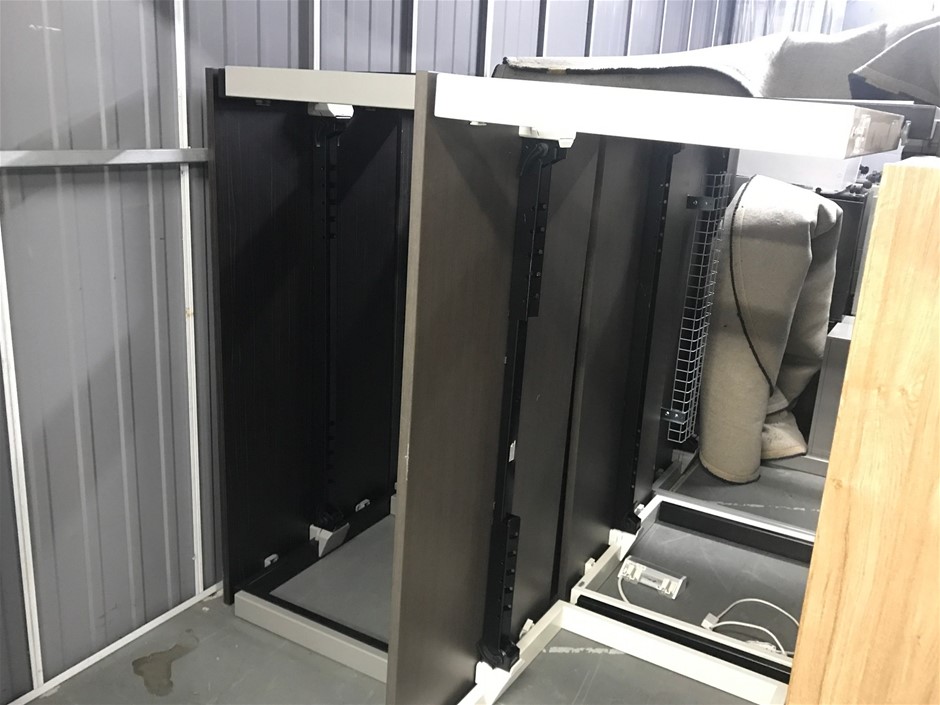 No Reserve Storage Unit Office Equipment Sale