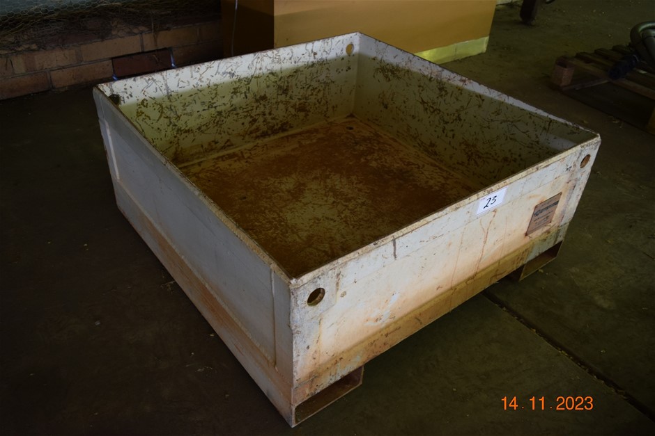 Bend-Tech Forkliftable Steel Framed Storage Container Auction (0023 ...