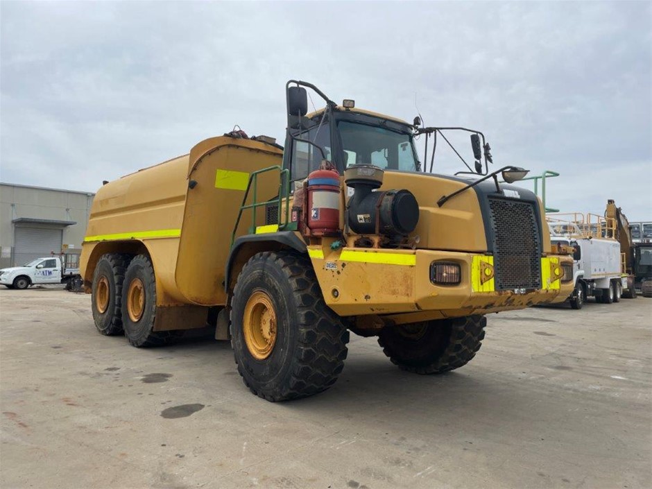 EOI: Bell AH400D Water Cart