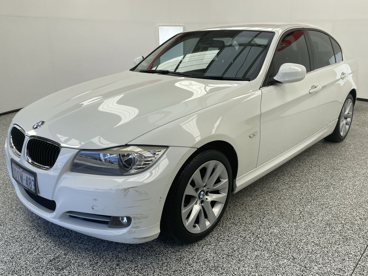 2010 BMW 3 Series 320i EXEC. E90 Automatic Sedan