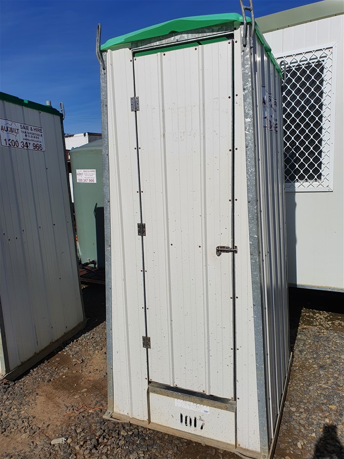 Portable Toilets, Water Tanks, Truck Gates & Legs