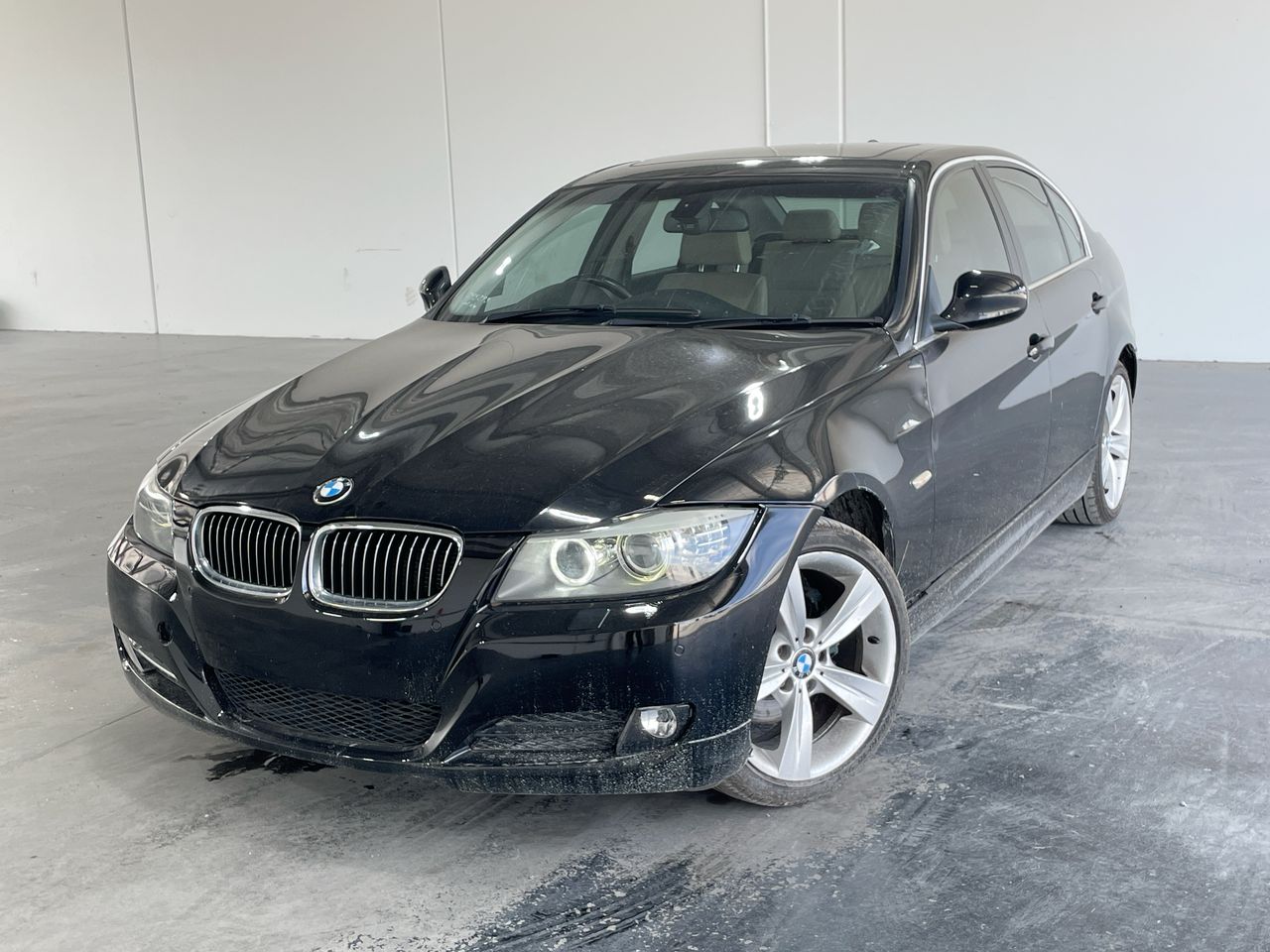2011 BMW 3 Series 320d Lifestyle E90 Turbo Diesel Automatic Sedan ...