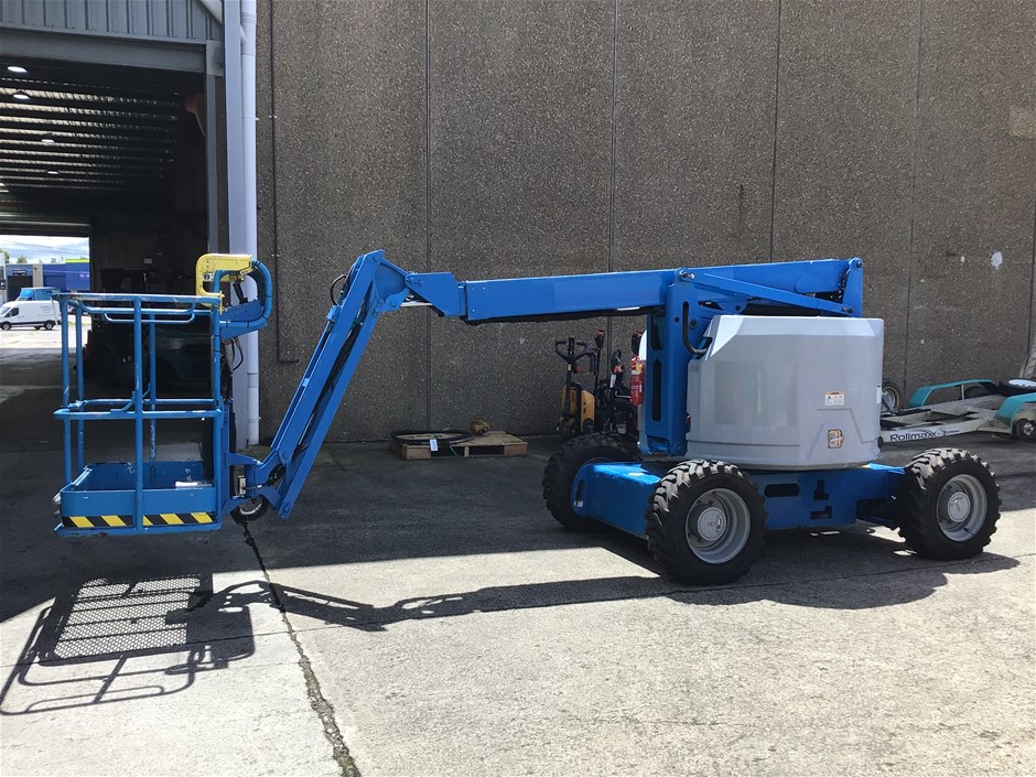 Genie Knuckle Boom Lift, Snorkel & Genie Scissor Lifts - NSW