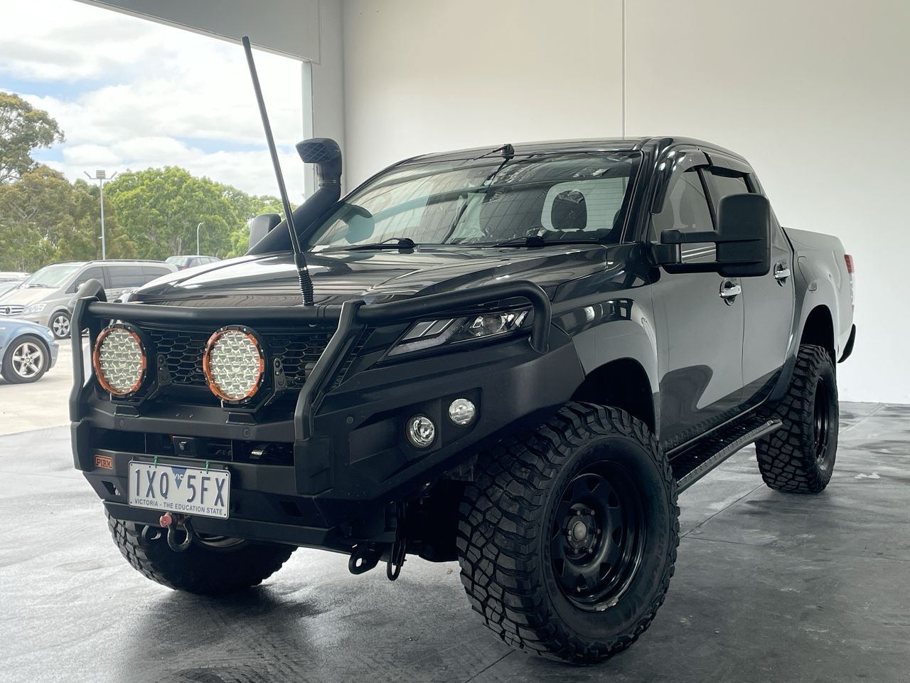 2019 Mitsubishi Triton 4X4 GLS PREMIUM MR T/D Auto
