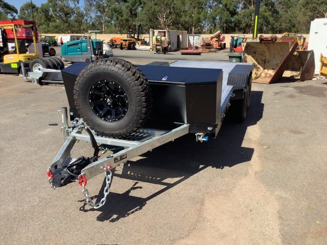Unused 2023 Allroad Caravan Flat Top / Toy Hauler Trailer