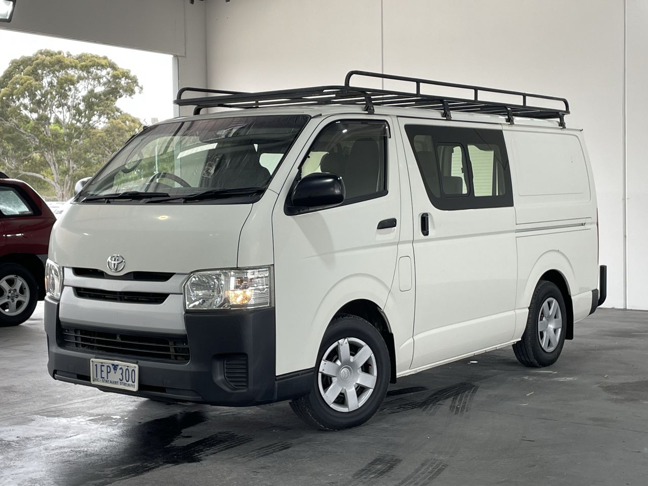 2015 Toyota HiAce LWB Crew KDH201R T/D Automatic Van