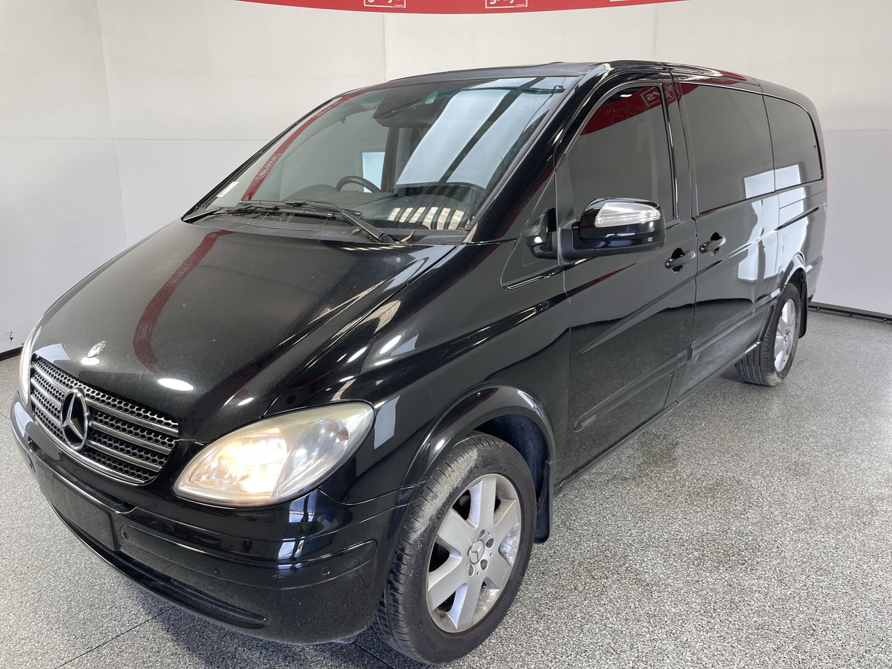 Mercedes Benz Viano Ambiente W639 Turbo Diesel Automatic 