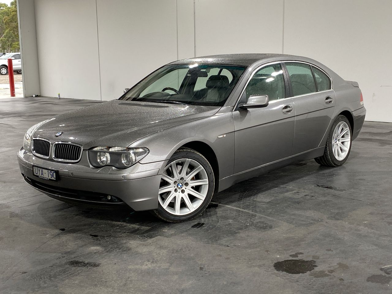 BMW 745i E65 Automatic Sedan