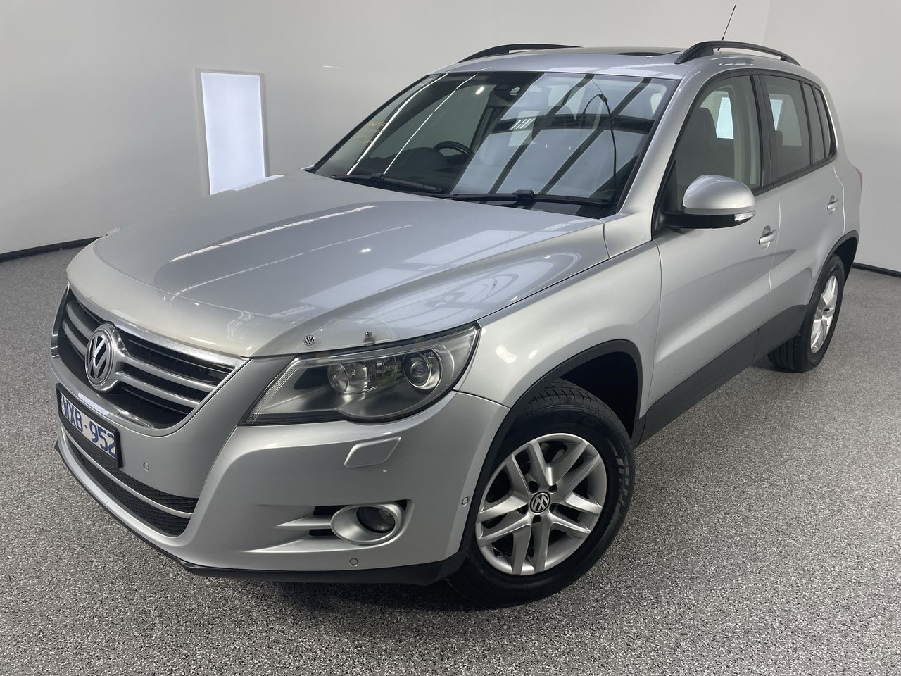 2009 Volkswagen Tiguan 103 TDI 5N TD ATWagon