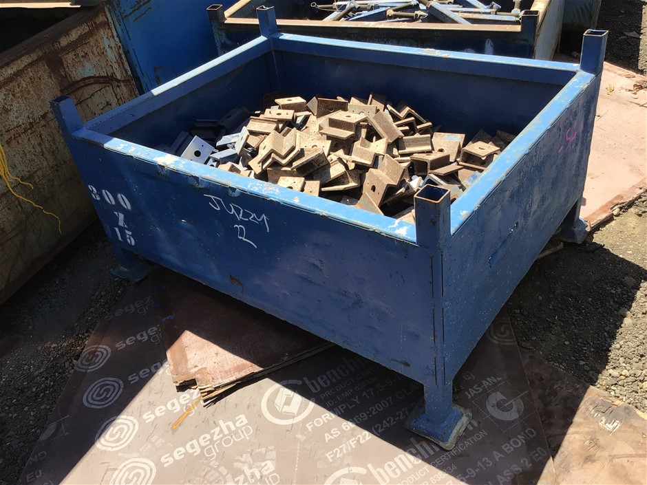 1x Stillage of Scaffolding Parts Auction (0054-3028905) | Grays Australia