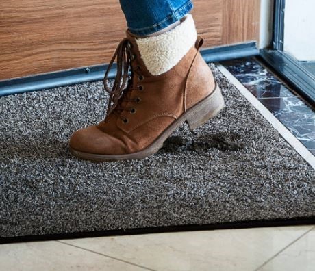 TREK N CLEAN Microfibre Door Mat, 76.2cm x 101.6cm, Black/White.