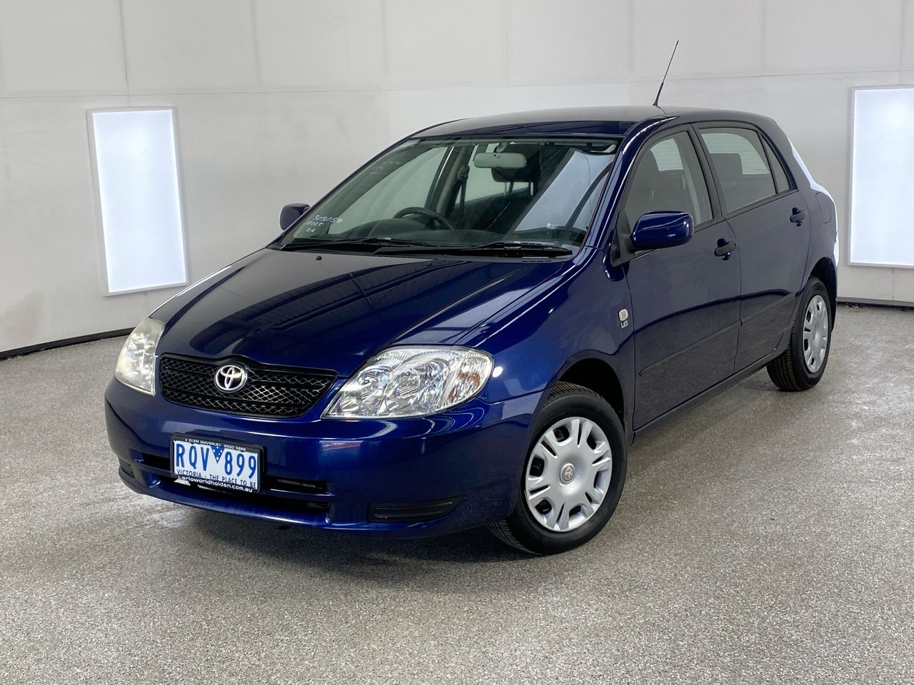 2002 Toyota Corolla Ascent ZZE122R Manual Hatchback Auction (0001 ...