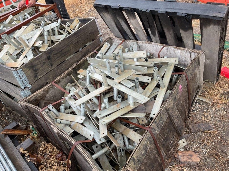 2x Wooden Crates of Temp Fencing Footings Auction (0015-3028437 ...