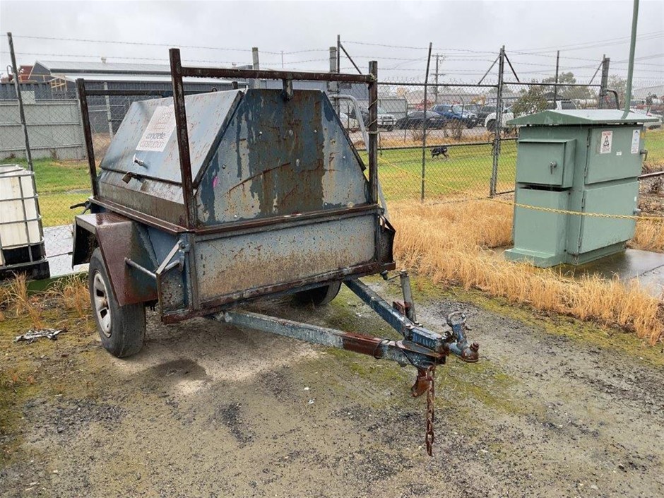 Box Trailers, Trucks & Construction Equipment