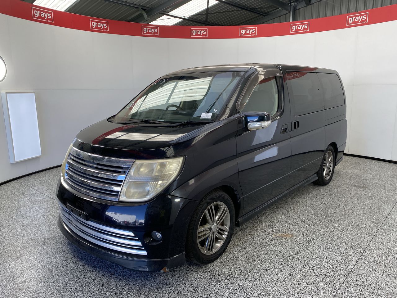 Nissan Elgrand Automatic Van
