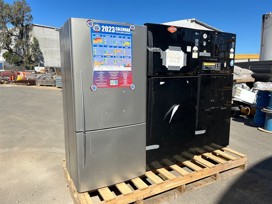 3 x Fridge/Freezer Refrigerators Auction (0518-3028488) | Grays Australia