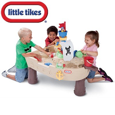 Little Tikes Anchors Away Pirate Ship