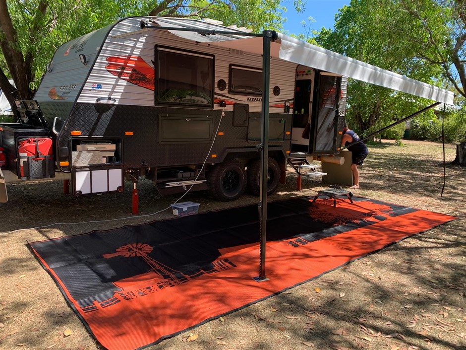 2016 NEW AGE DESERT ROSE CARAVAN 