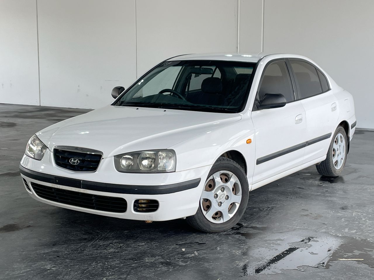 2002 Hyundai Elantra GL XD Manual Sedan Auction (0001-21023810) | Grays ...