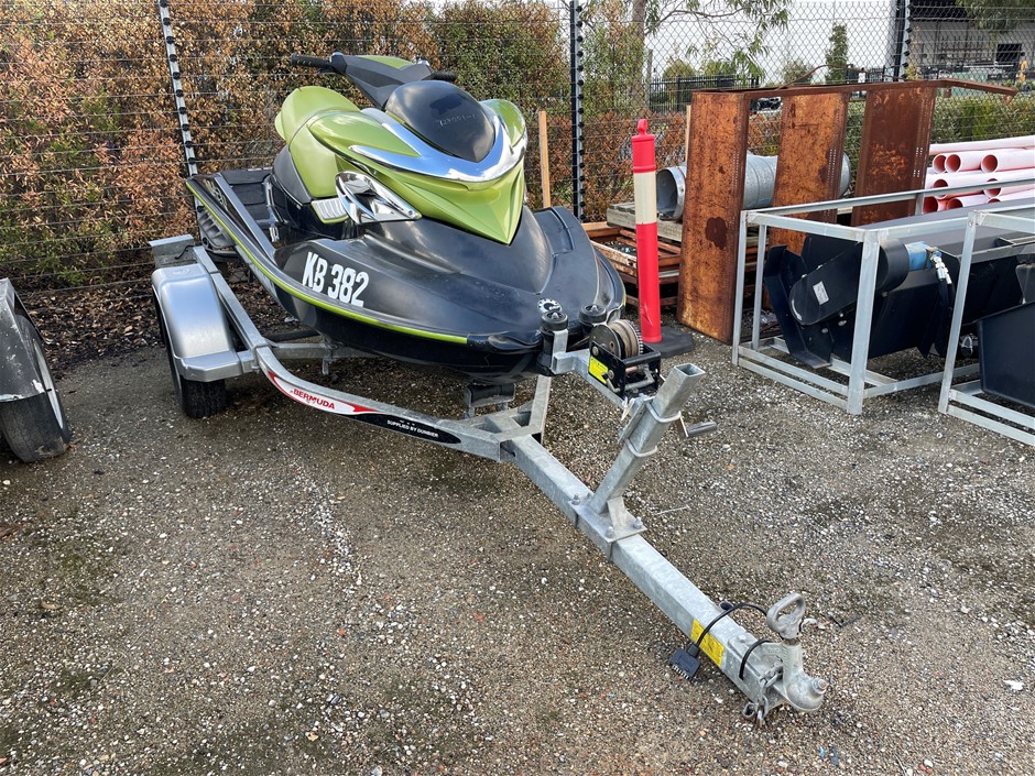 2005 SEADOO KAWASAKI JETSKI NO RESERVE Auction (000120020839) Grays